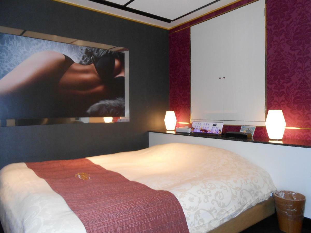 Hotel Regina (Adults Only) Кашива Екстериор снимка